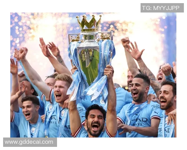 年初备受瞩目的足球明星们如何在赛季中继续创造辉煌成就